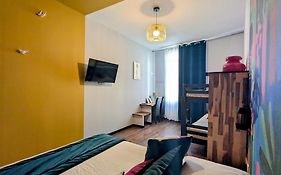 Hotel Des Arts, Artisanal Et Independant